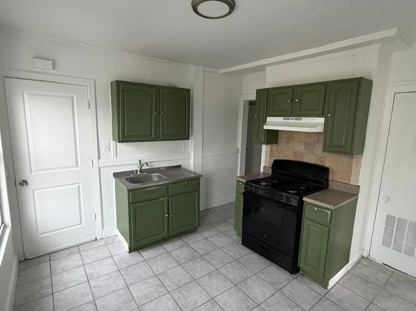 140 Inslee Pl, Elizabethport, NJ