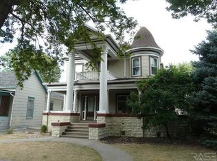 323 N Duff St, Mitchell, SD 57301