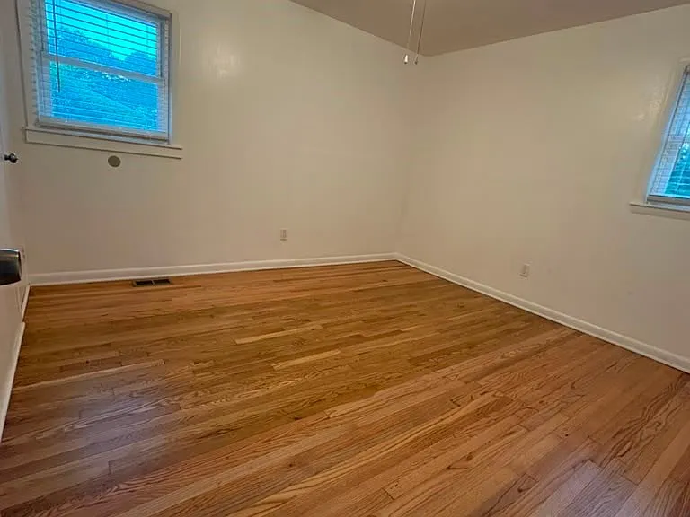 4418 Atlantic Ave — Photo 8