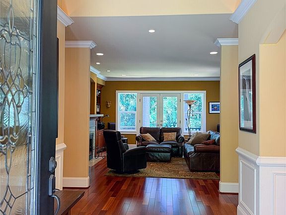4th image of 18210 Homeview Drive