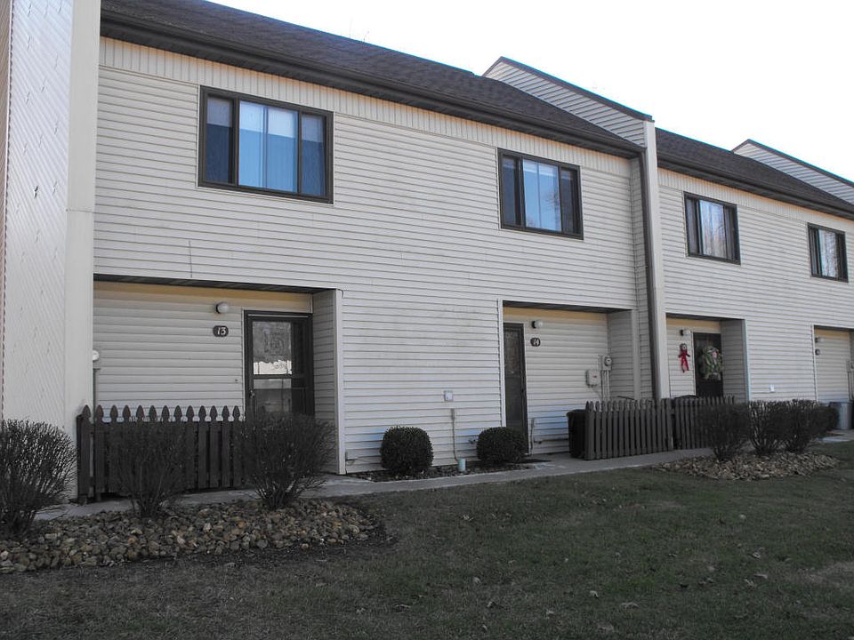 1st image of 14 Wilshire Heights Dr #14
