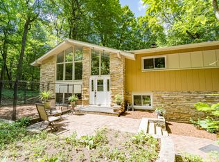 679 Wood Ct, Hubertus, WI 53033