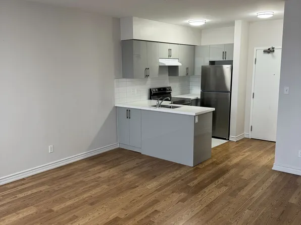 2831 Kingston Rd, Toronto, ON