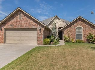 17305 Triana Dr, Oklahoma City, OK 73170