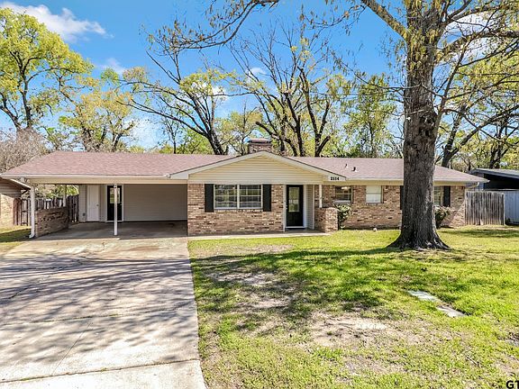 2nd image of 2114 Woodhaven Dr