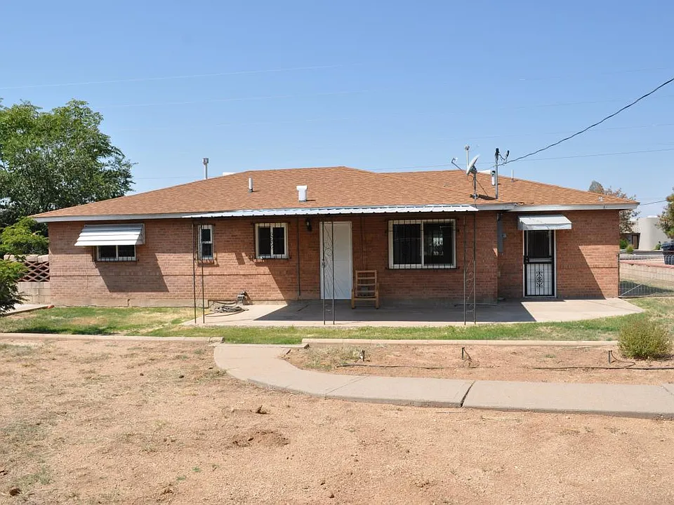 2514 Wyoming Blvd NE