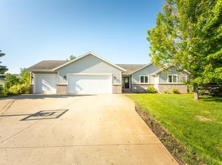3030 Pinewood Ln NE, Alexandria, MN 56308