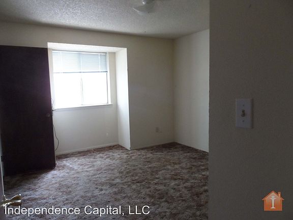 4th image of 2810 Parque De Oeste Dr APT 01