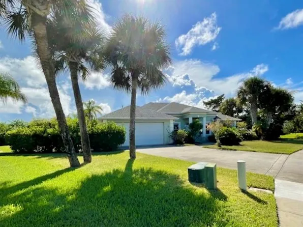 146 Mangrove Estates Cir, New Smyrna Beach, FL 32168