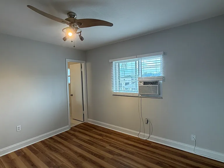 3914 W Neptune St #18 — Photo 6