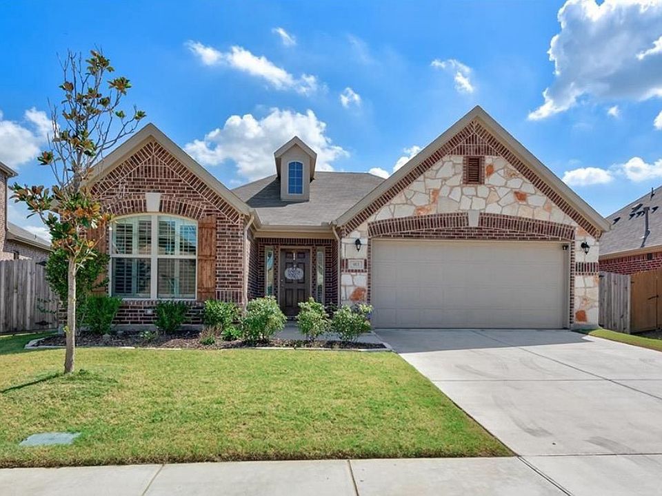 1st image of 913 Bird Creek Dr