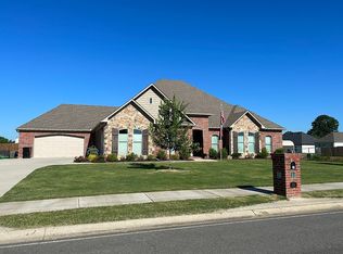 22 S Mount Olive Rd, Vilonia, AR 72173