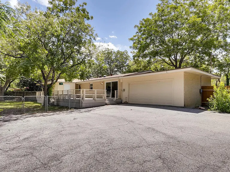 446 Pike Rd — Photo 25