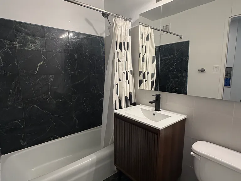 146 Bank St #2B — Photo 8