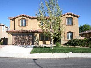 1233 Stanfill Rd, Palmdale, CA 93551