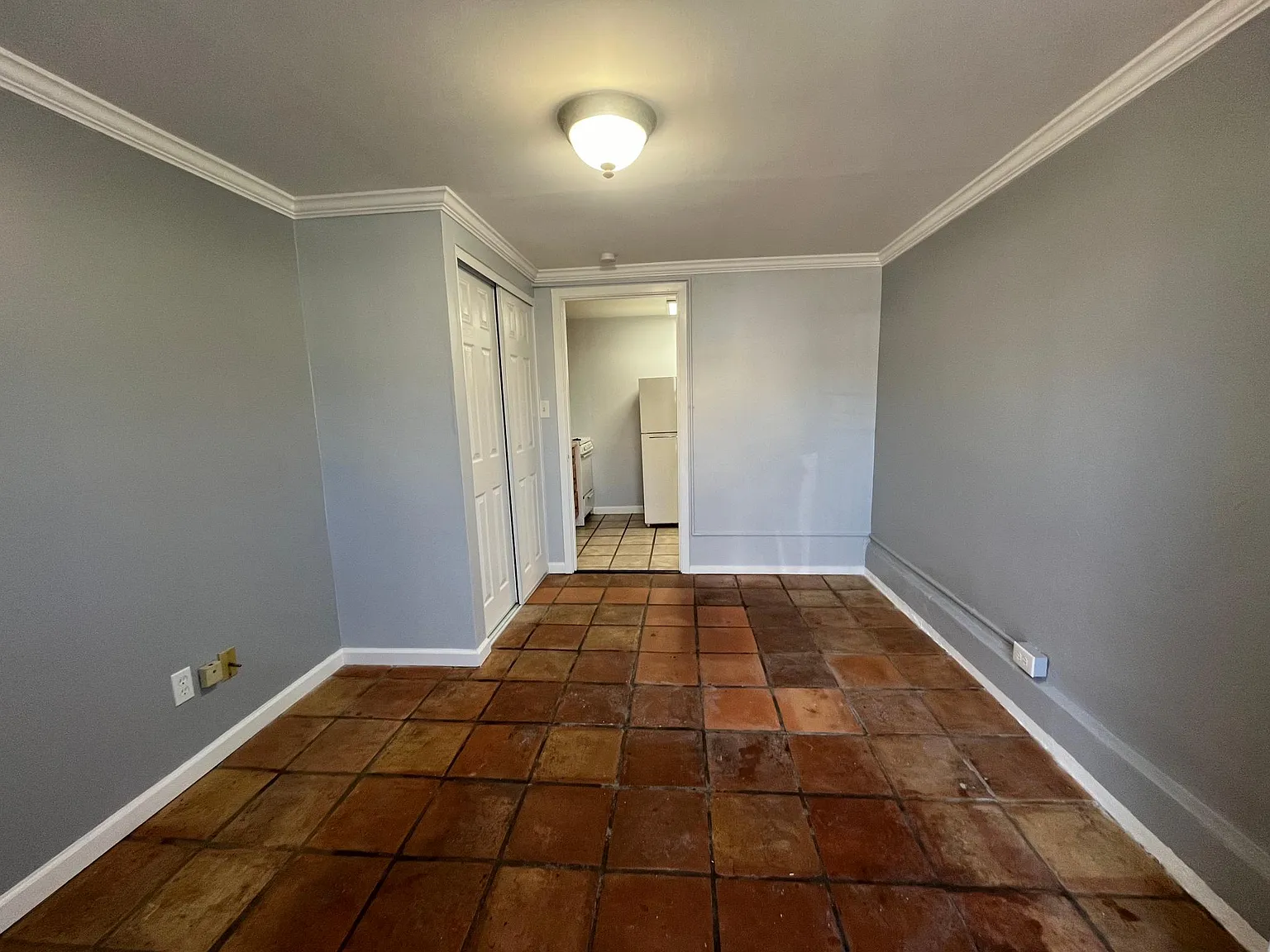 Studio, 225 sqft, $1,650 — Photo 1