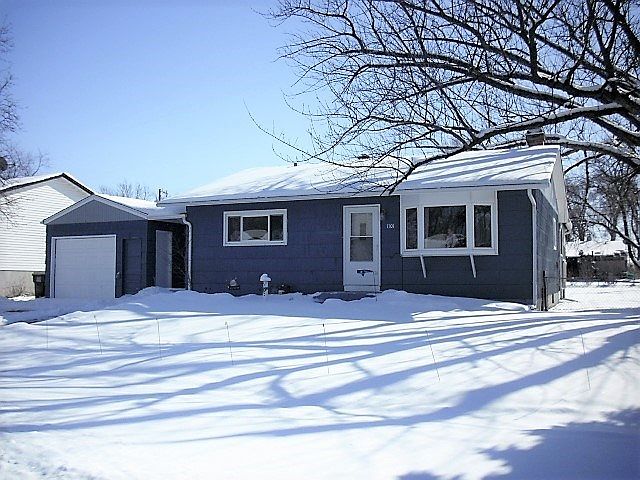 1st image of 1101 Colonial Dr