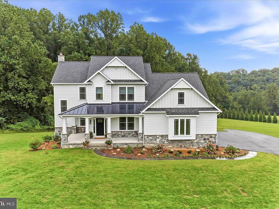1st image of 1371 State Rd