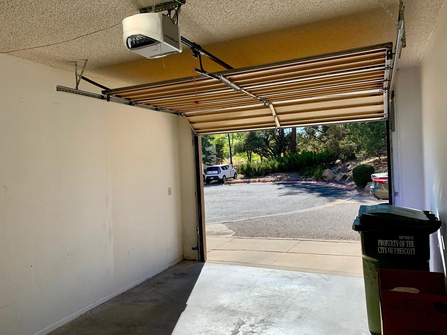 2 bed, 1.5 bath, 954 sqft, $1,695 — Photo 4