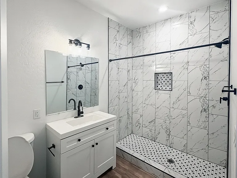 4202 N 10th St #4 — Photo 19
