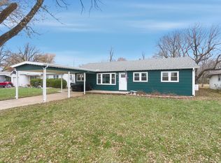 6 E Southland Dr, Haven, KS 67543