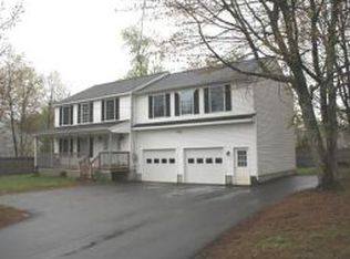 128 Blackwater Rd, Somersworth, NH 03878