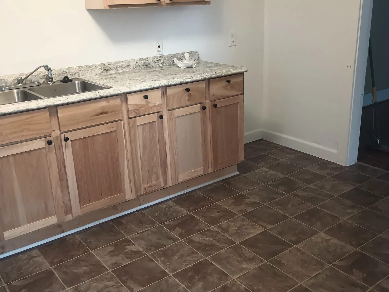 2 bed, 1163 sqft, $1,200 — Photo 4