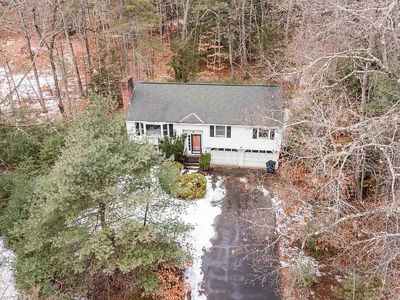2nd image of 72 Pioneer Drive