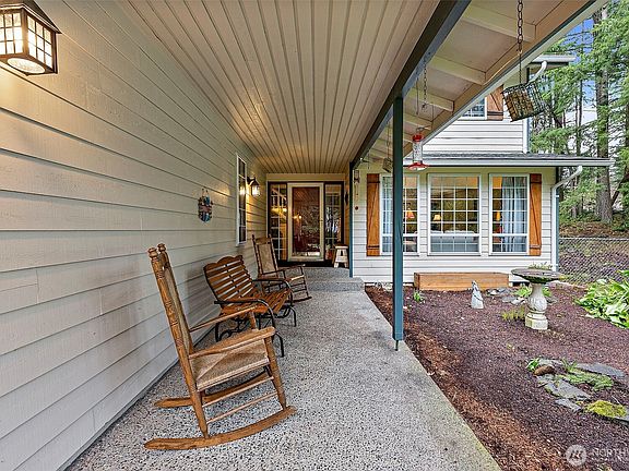 2nd image of 3035 SE Morning Light Court