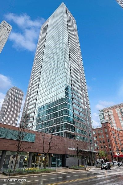 1st image of 505 N McClurg Ct APT 4102