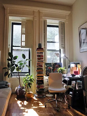 Rented by City Connections Realty | media 21