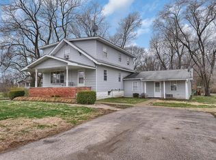 2863 Idle Acres Ln, Edwardsville, IL 62025