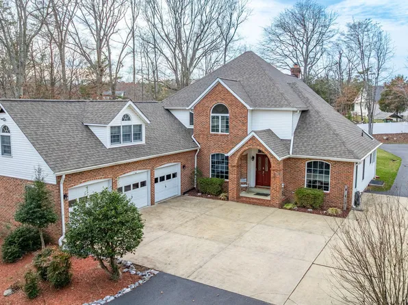 15460 Westchester Dr, Hughesville, MD 20637