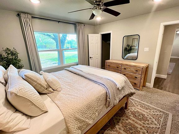 Bedroom #2 with Queen sized bed