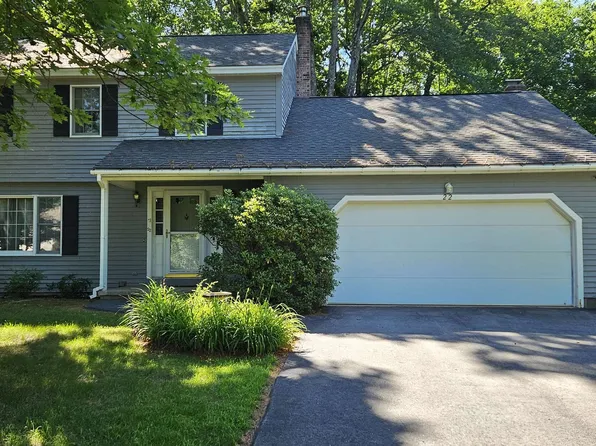 22 Hemlock Street, Rochester, NH 03867