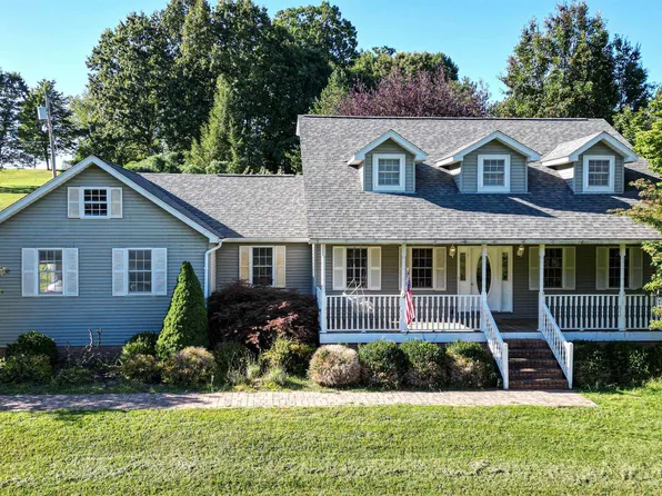 14 Rolling Meadows Dr, Flemington, WV 26347