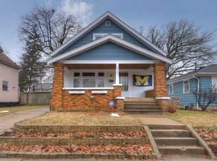 1437 Garfield Ave NW, Grand Rapids, MI 49504