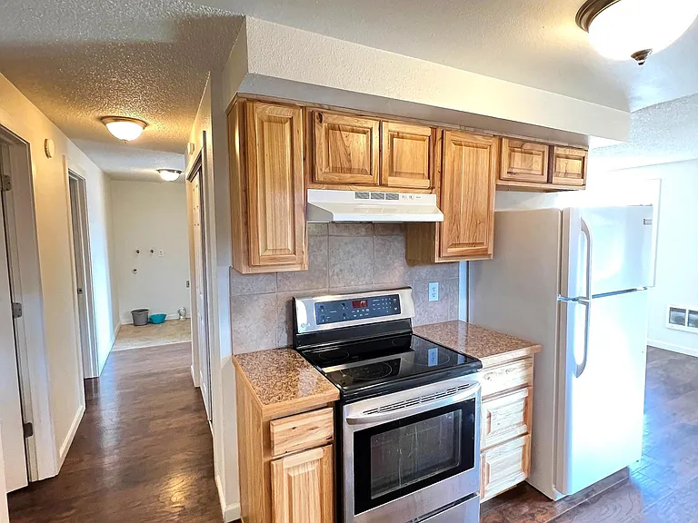 765 SE Russell St — Photo 12