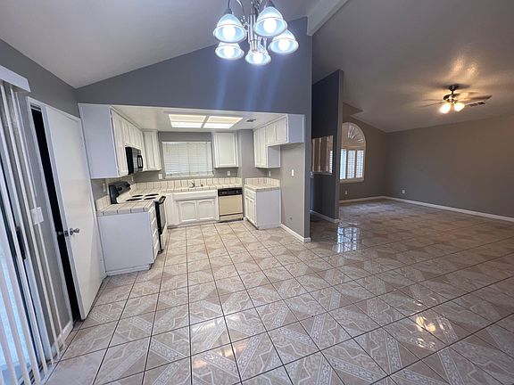 4th image of 1544 Mallard Ct