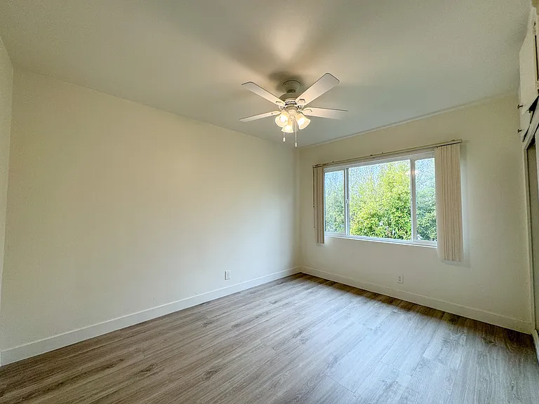 2032 S Shenandoah St #4 — Photo 13