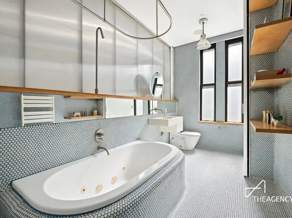 114 West 29th Street image 12 of 14