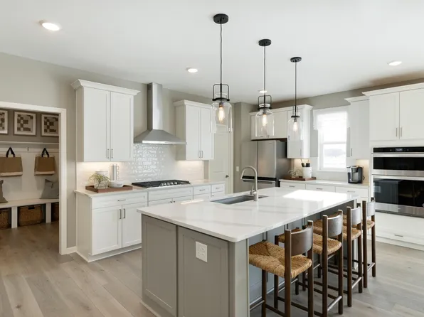 19625 105th Ave, Rogers, MN 55374