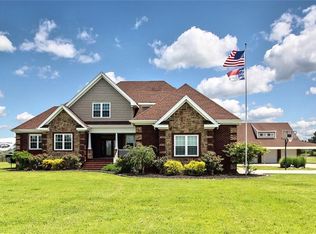 1717 Long Ridge Rd, Chesapeake, VA 23322