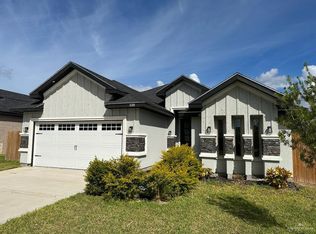 518 Hunter Dr, Alamo, TX 78516