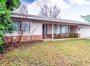 2900 Wyndham Ln, Redding, CA 96001