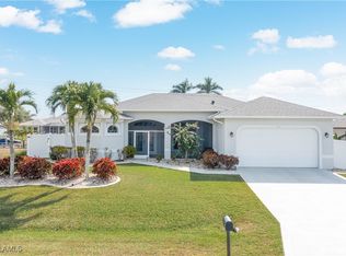 240 SE 30th Ter, Cape Coral, FL 33904