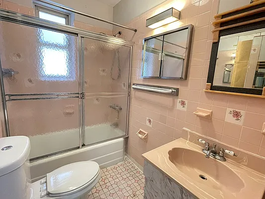 Rented by Affordable Housing Real Estate Corp | media 9