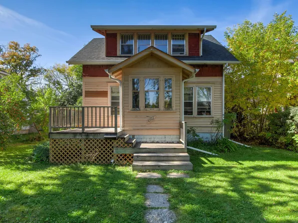 10966 128th St NW, Edmonton, AB T5M 0W4
