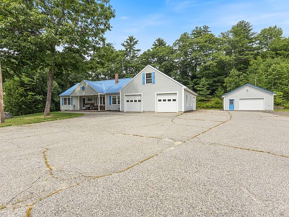 3rd image of 40 Rockwood Lane