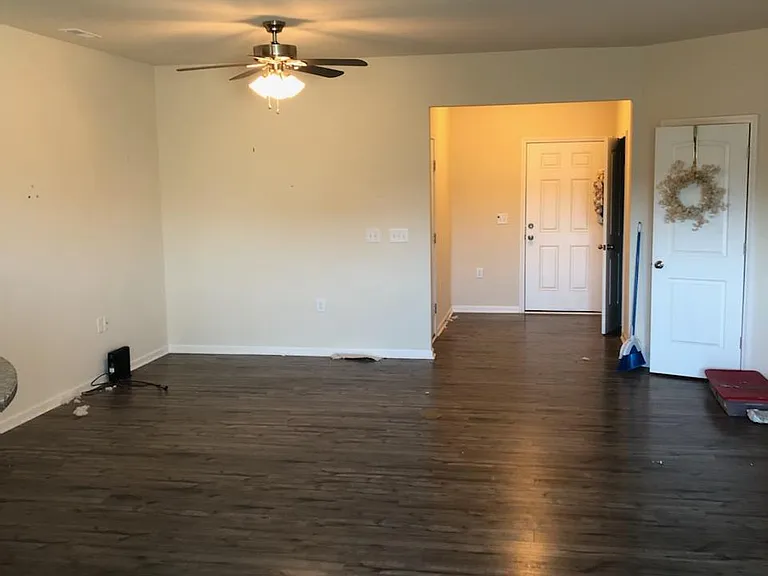 1023 Laceflower Dr — Photo 4